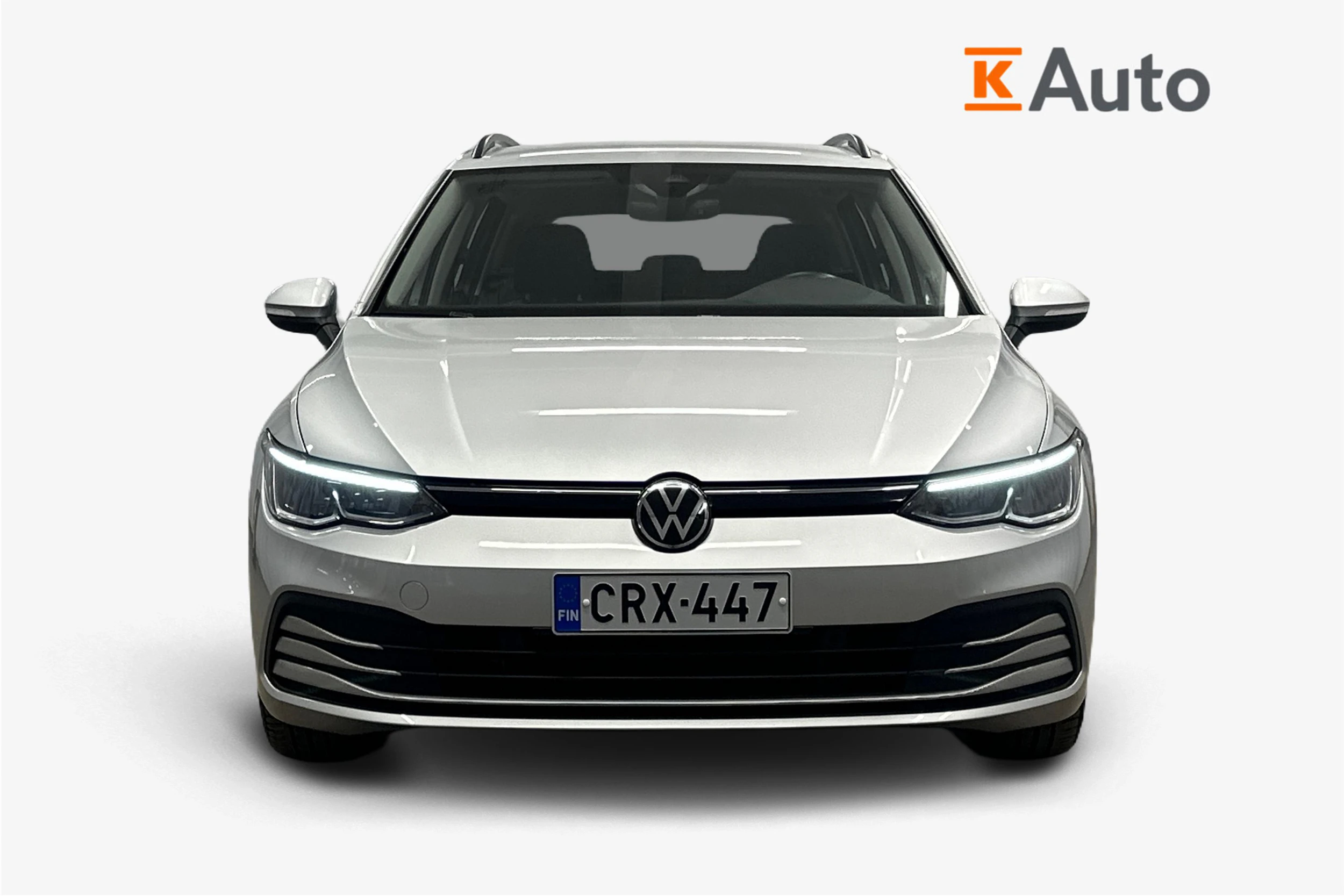 harmaa Volkswagen Golf 2024 kuva 4.