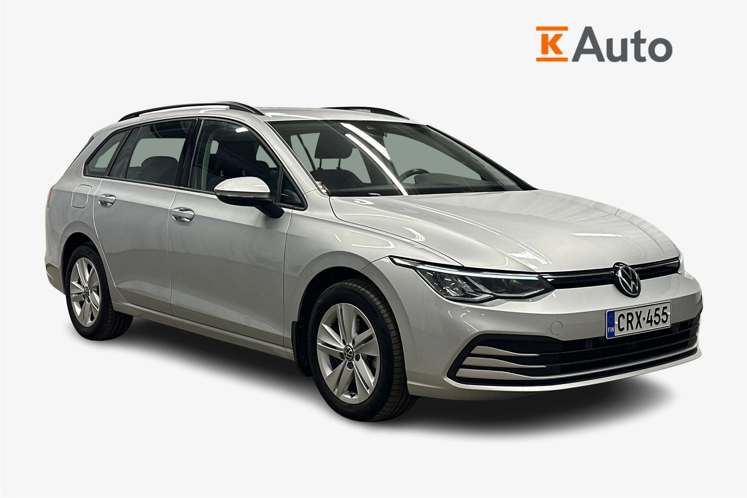 harmaa Volkswagen Golf 2024 kuva 1.