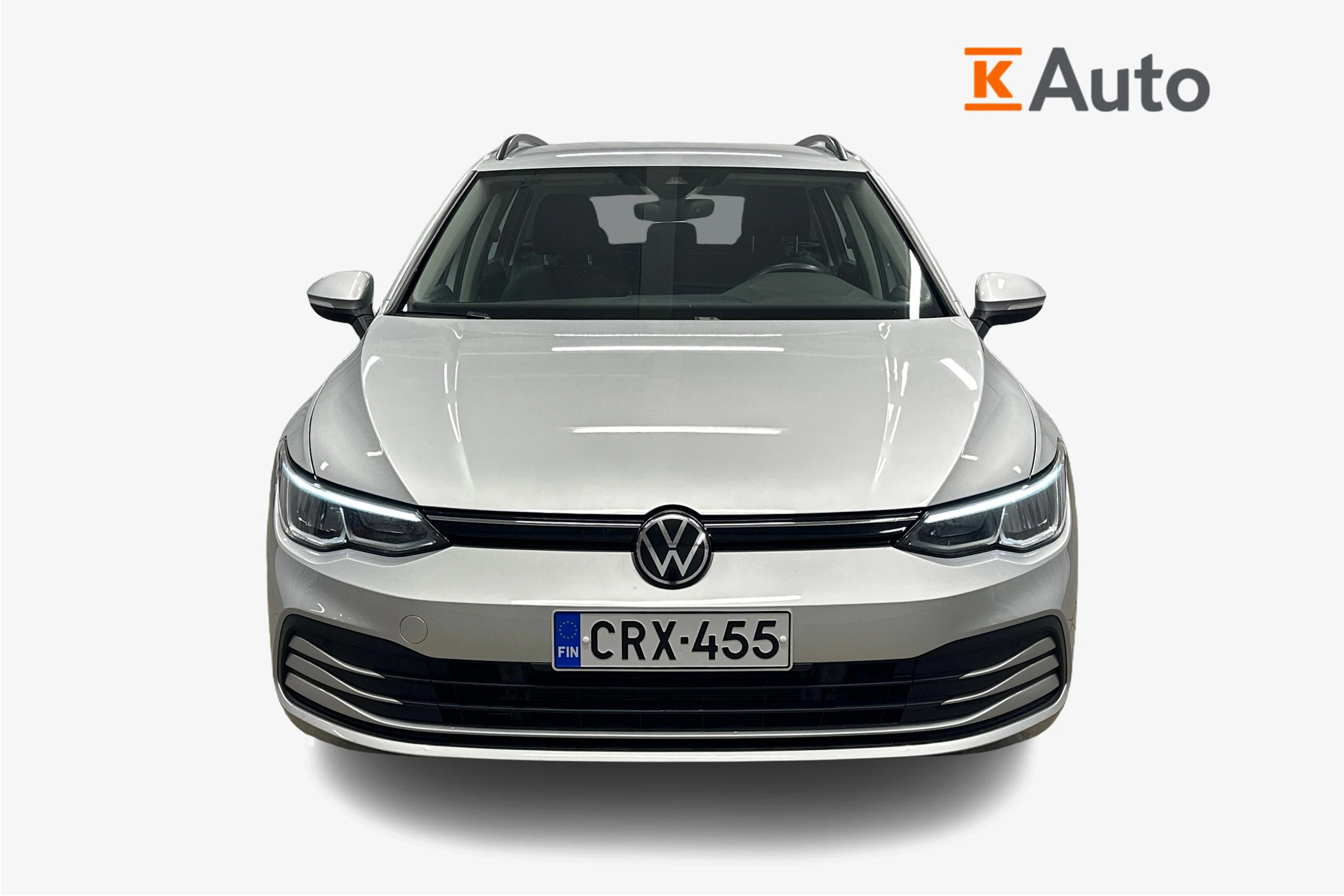 harmaa Volkswagen Golf 2024 kuva 4.