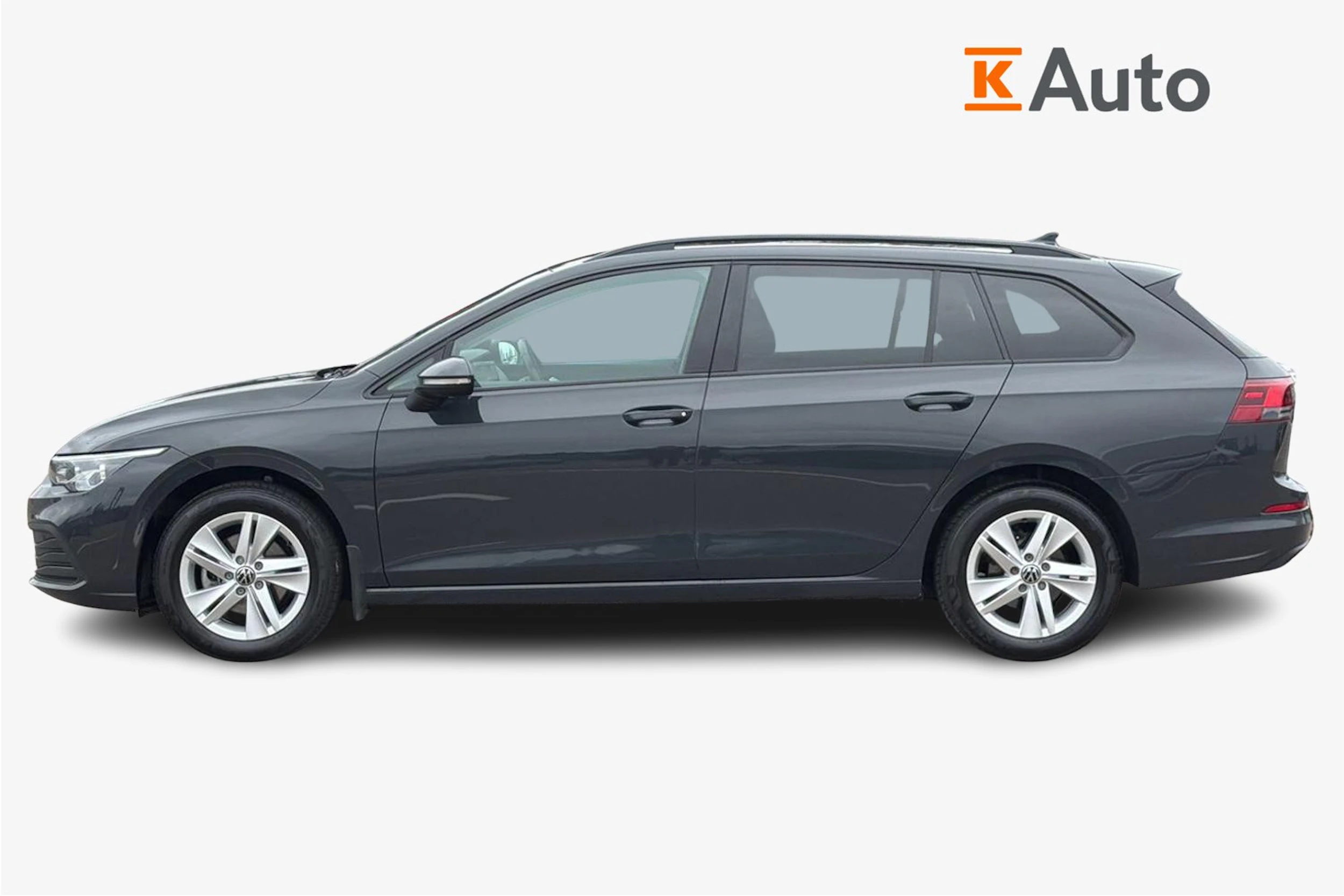 harmaa Volkswagen Golf 2024 kuva 7.