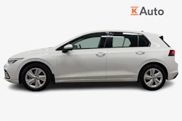 valkoinen Volkswagen Golf 2024 kuva 7.