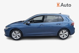 sininen Volkswagen Golf 2024 kuva 5.