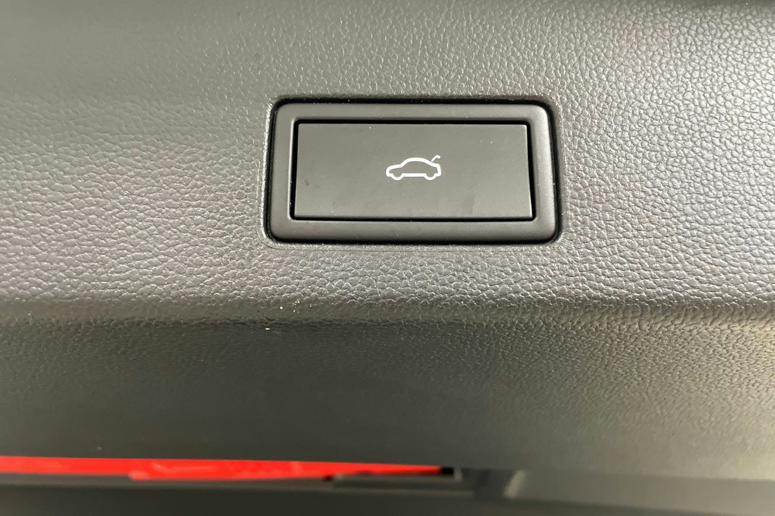 Valkoinen Volkswagen GOLF 2025 kuva 17.