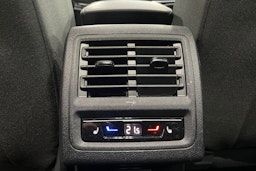 Valkoinen Volkswagen GOLF 2025 kuva 18.