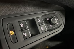 Valkoinen Volkswagen GOLF 2025 kuva 27.