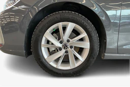 Harmaa Volkswagen GOLF 2025 kuva 9.