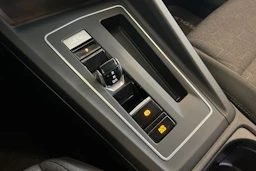 Harmaa Volkswagen GOLF 2025 kuva 16.