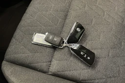 Harmaa Volkswagen GOLF 2025 kuva 17.