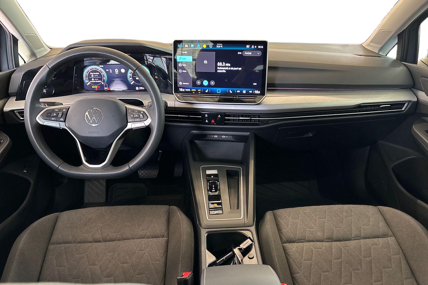 Volkswagen Golf 2025, kuva 7/27