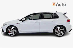 valkoinen Volkswagen Golf 2024 kuva 5.