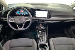 musta Volkswagen GOLF 2024 kuva 7.