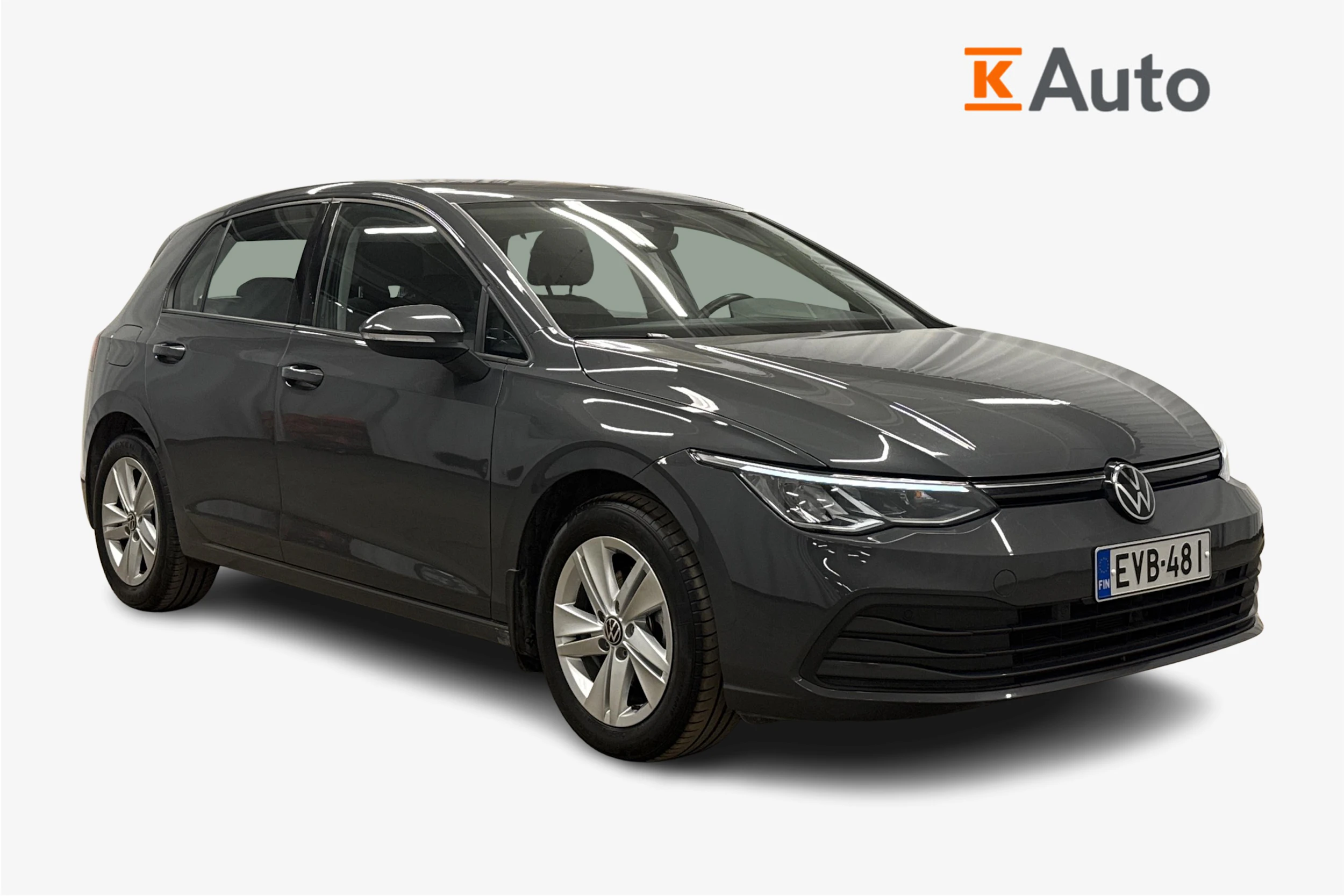 harmaa Volkswagen Golf 2024 kuva 1.