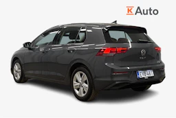 harmaa Volkswagen Golf 2024 kuva 3.