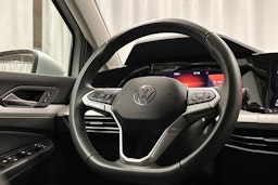 harmaa Volkswagen Golf 2024 kuva 14.