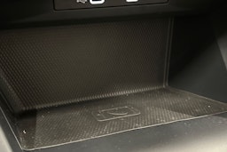 harmaa Volkswagen Golf 2024 kuva 26.