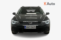 harmaa Volkswagen Golf 2024 kuva 4.