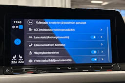 harmaa Volkswagen Golf 2024 kuva 21.