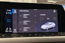 harmaa Volkswagen Golf 2024 kuva 22.