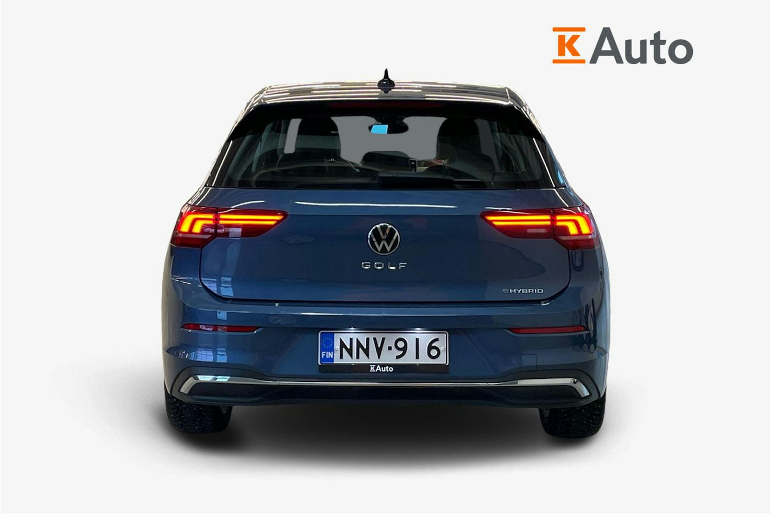 Sininen Volkswagen GOLF 2024 kuva 3.