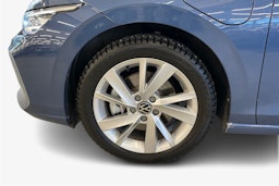 Sininen Volkswagen GOLF 2024 kuva 11.