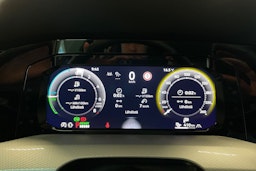 Sininen Volkswagen GOLF 2024 kuva 14.