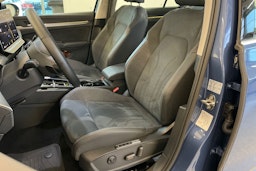 Sininen Volkswagen GOLF 2024 kuva 21.