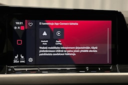 harmaa Volkswagen Golf 2024 kuva 23.