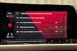 harmaa Volkswagen Golf 2024 kuva 25.