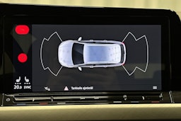 harmaa Volkswagen Golf 2024 kuva 27.