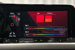 harmaa Volkswagen Golf 2024 kuva 24.