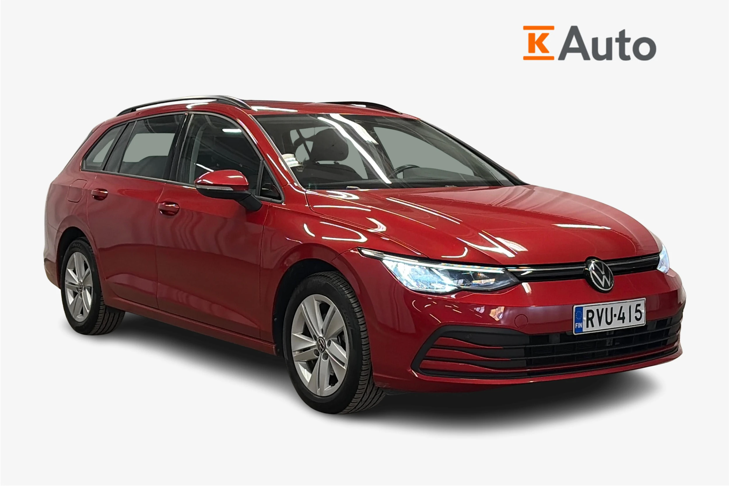 punainen Volkswagen Golf 2024 kuva 1.
