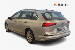 harmaa Volkswagen Golf 2024 kuva 2.