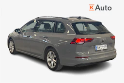 harmaa Volkswagen Golf 2024 kuva 2.