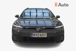 harmaa Volkswagen Golf 2024 kuva 4.