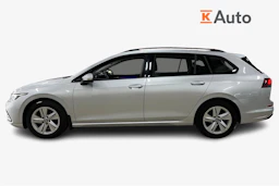 harmaa Volkswagen Golf 2024 kuva 7.