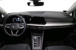 valkoinen Volkswagen Golf 2024 kuva 3.