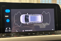 harmaa Volkswagen Golf 2024 kuva 23.