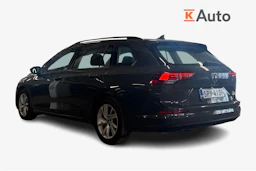 harmaa Volkswagen Golf 2024 kuva 2.