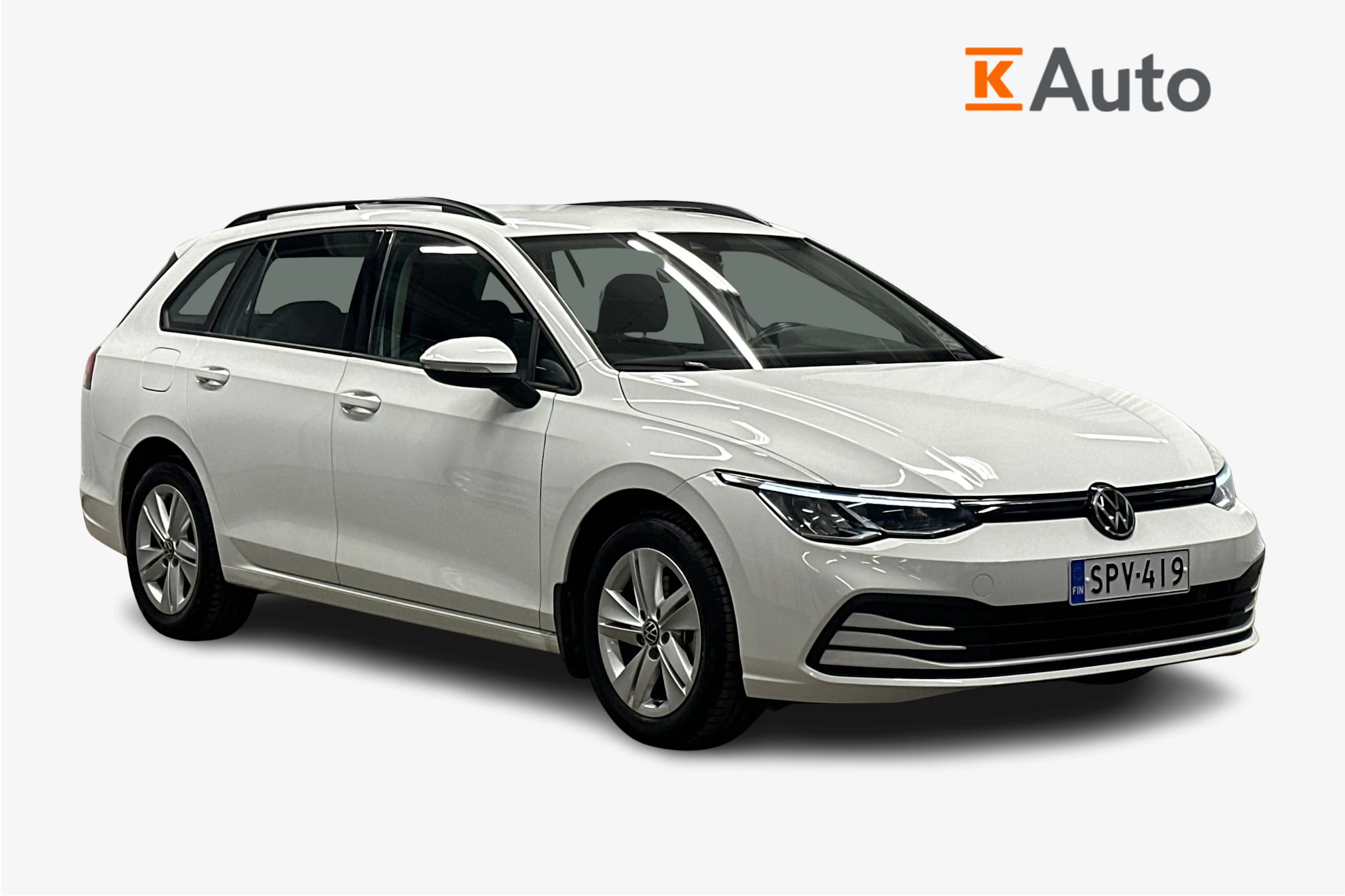 valkoinen Volkswagen Golf 2024 kuva 1.