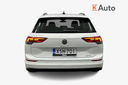 valkoinen Volkswagen Golf 2024 kuva 3.