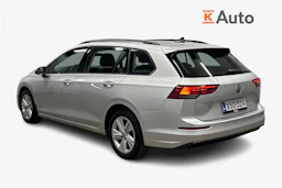 harmaa Volkswagen Golf 2024 kuva 2.