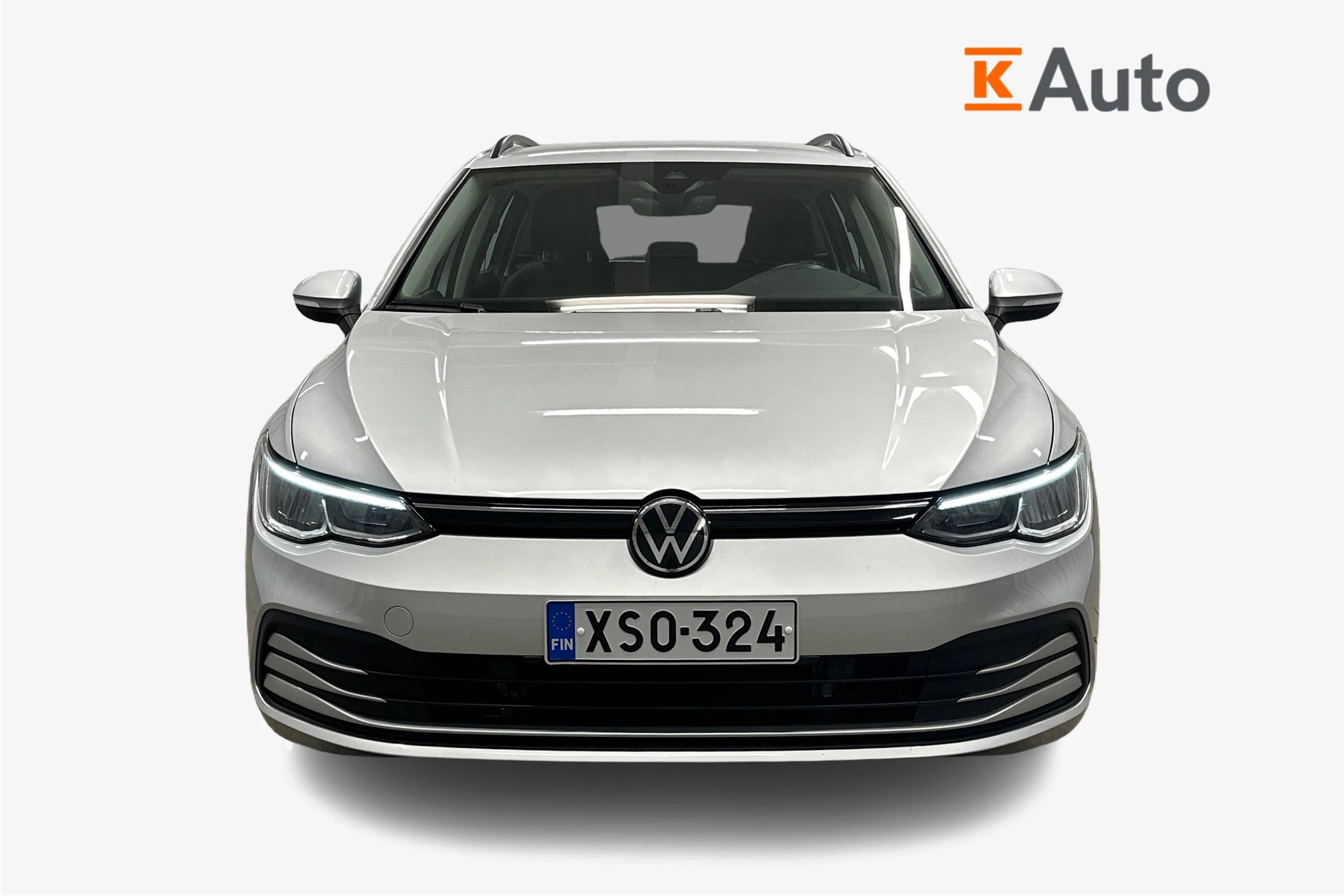 harmaa Volkswagen Golf 2024 kuva 4.
