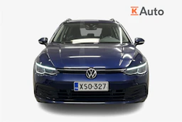 sininen Volkswagen Golf 2024 kuva 4.