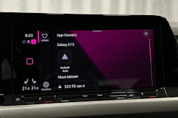 sininen Volkswagen Golf 2024 kuva 21.