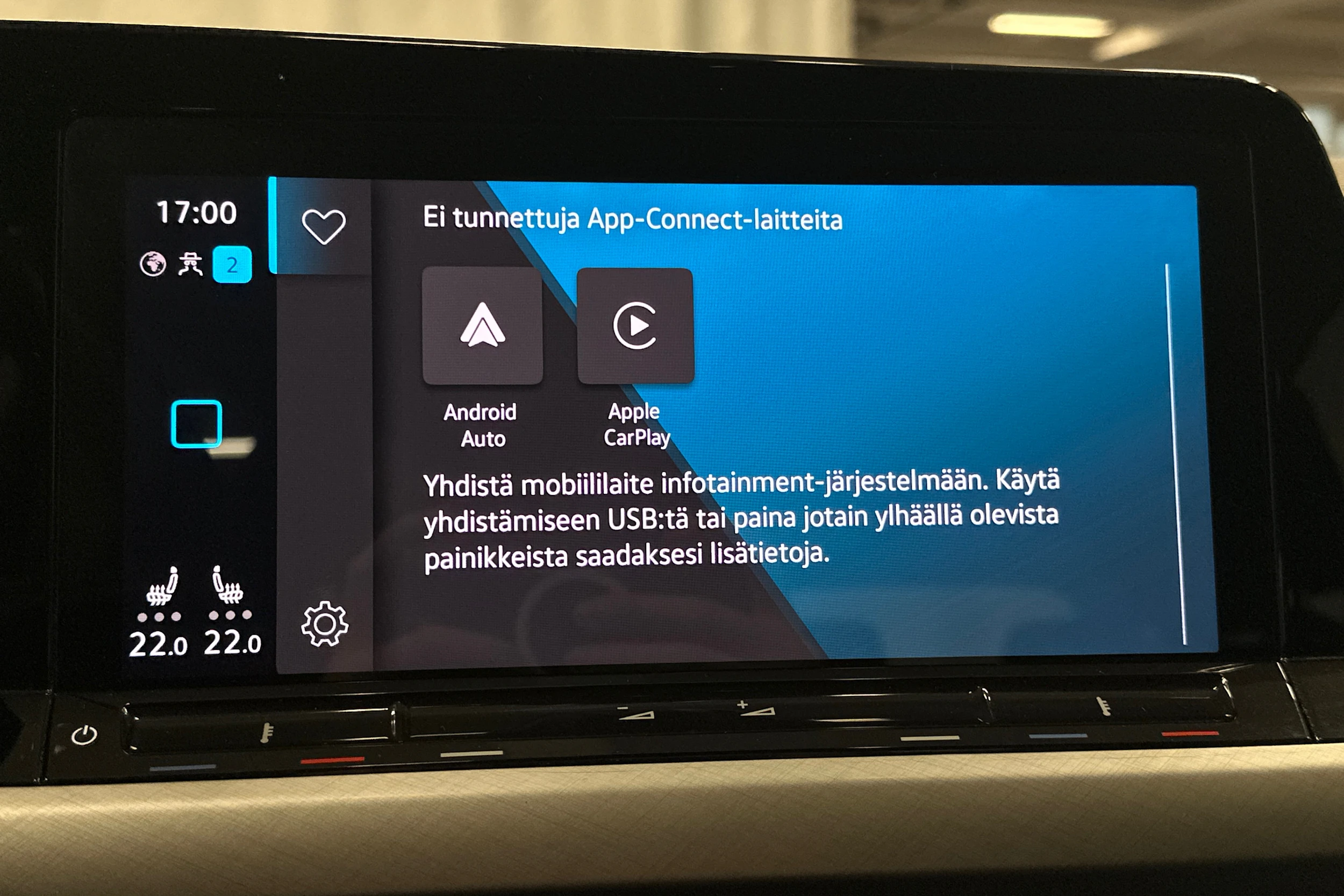 sininen Volkswagen Golf 2024 kuva 19.