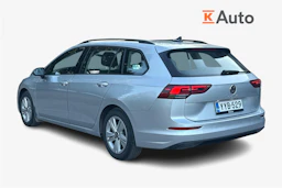 harmaa Volkswagen Golf 2024 kuva 2.