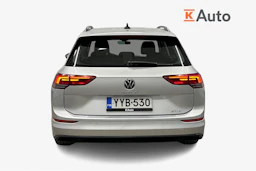 harmaa Volkswagen Golf 2024 kuva 3.