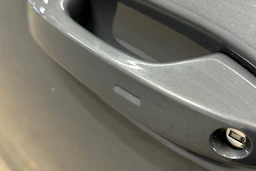harmaa Volkswagen Golf 2024 kuva 15.
