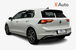 valkoinen Volkswagen Golf 2025 kuva 2.