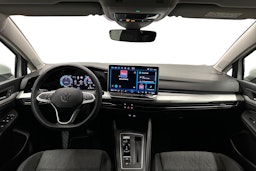 valkoinen Volkswagen Golf 2025 kuva 9.